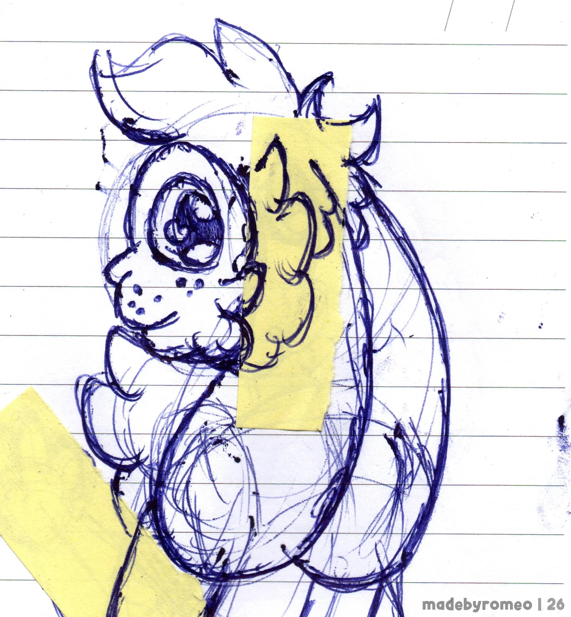 O Romeo de costas e meio que olhando para trás